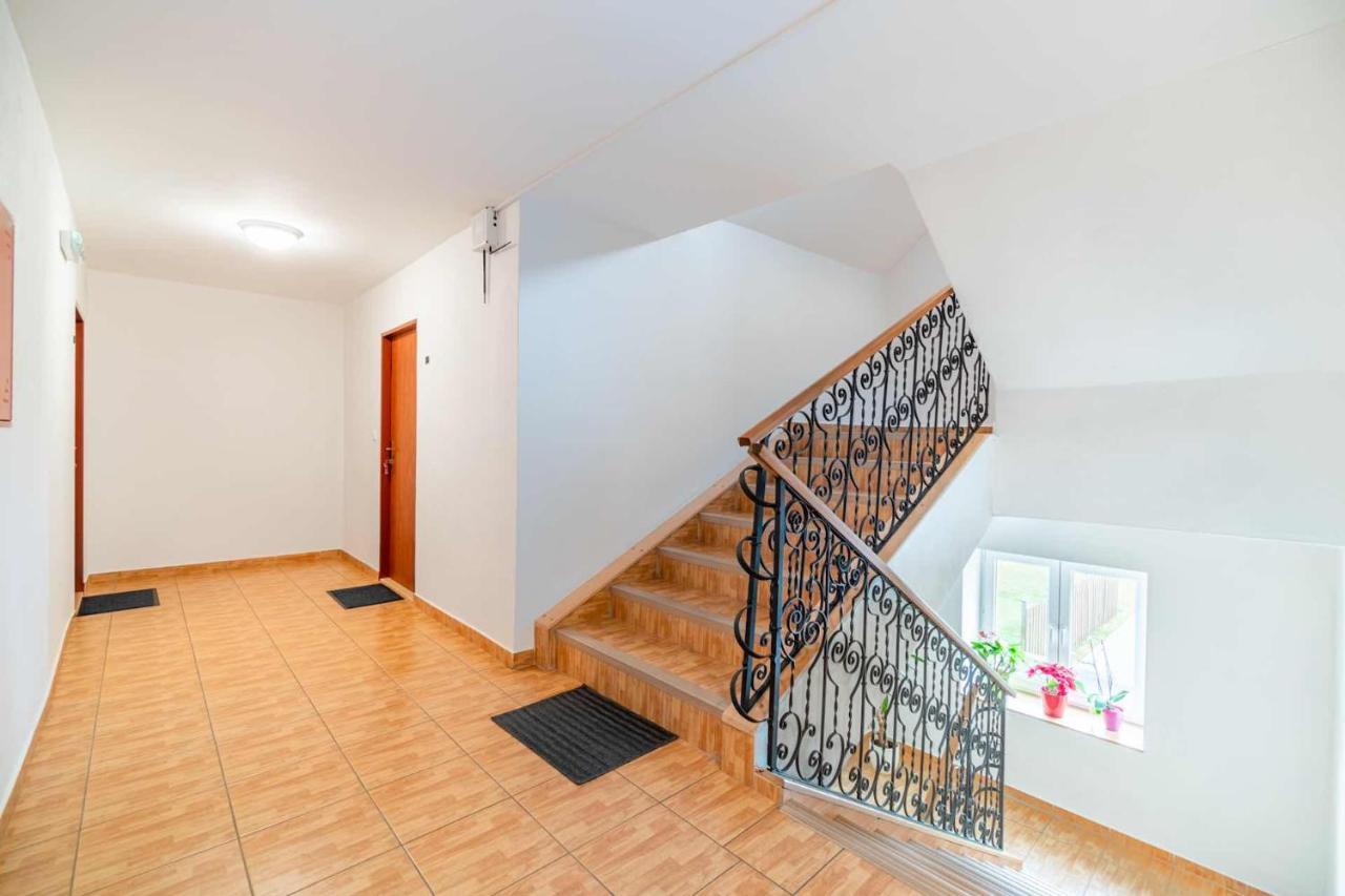 Apartman Karlovice Karlovice  エクステリア 写真